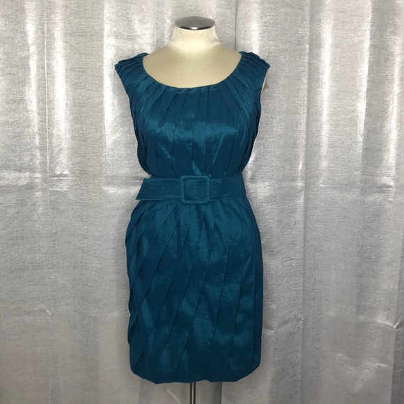 Adrianna Papell Dresses & Skirts - Adrianna papell dress sz4P B3